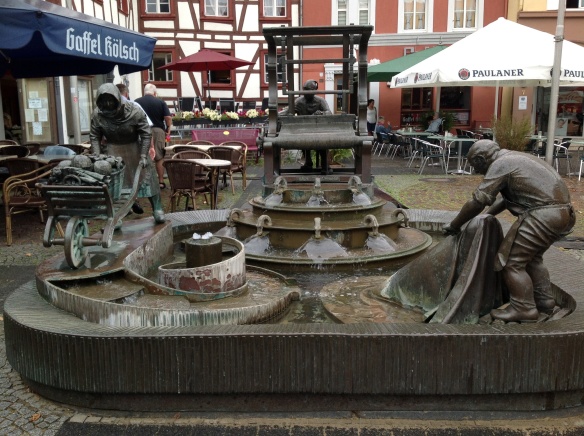 A Very Cool Fountain Sculpture